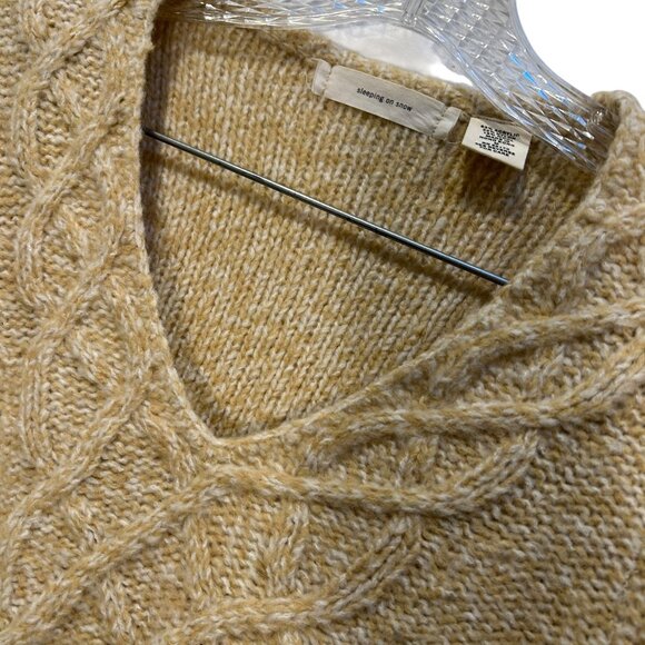 Sleeping on snow Anthropologie tan cream marl speckle cable knit sweater v-neckM - Picture 3 of 4